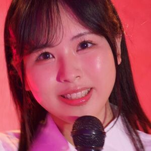 侑李あいみ
