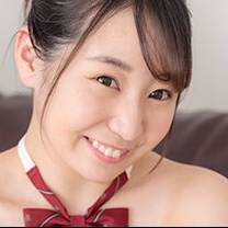 新山もも
