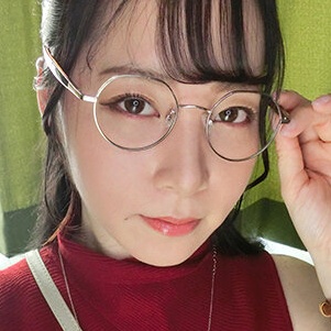小海あいな