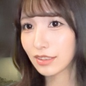 湊音かれん