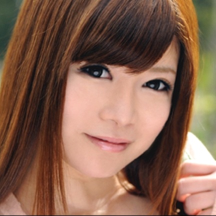 小衣くるみ
