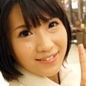 柳あいな