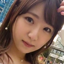 加藤ななほ