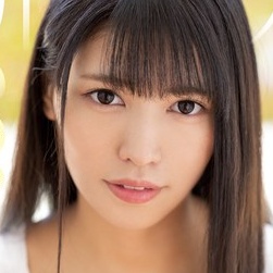 金城麗奈