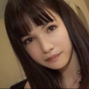 楓あやみ