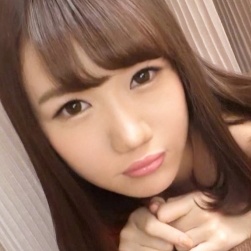 山崎レナ