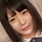 早川ひな