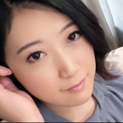 麻元あゆ