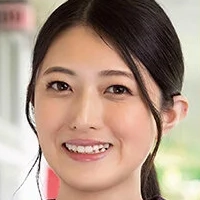 足立美緒