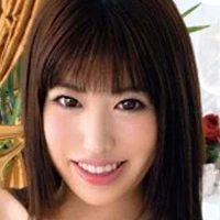 愛咲えな
