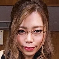 真木夏芽