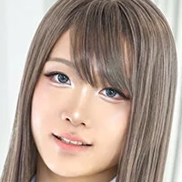波川あゆ