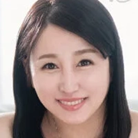 夏八木彩月