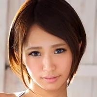 岡沢リナ