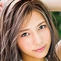 高井ルナ