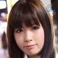 上原茉咲