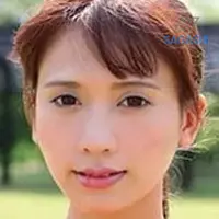 結城ありさ