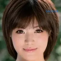 板垣あずさ